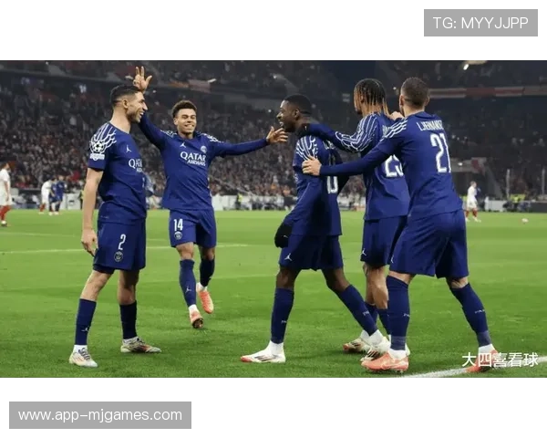 法甲竞争激烈,巴黎领先优势仅两分